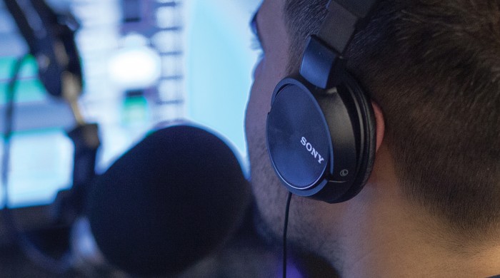 broadcasting-slider